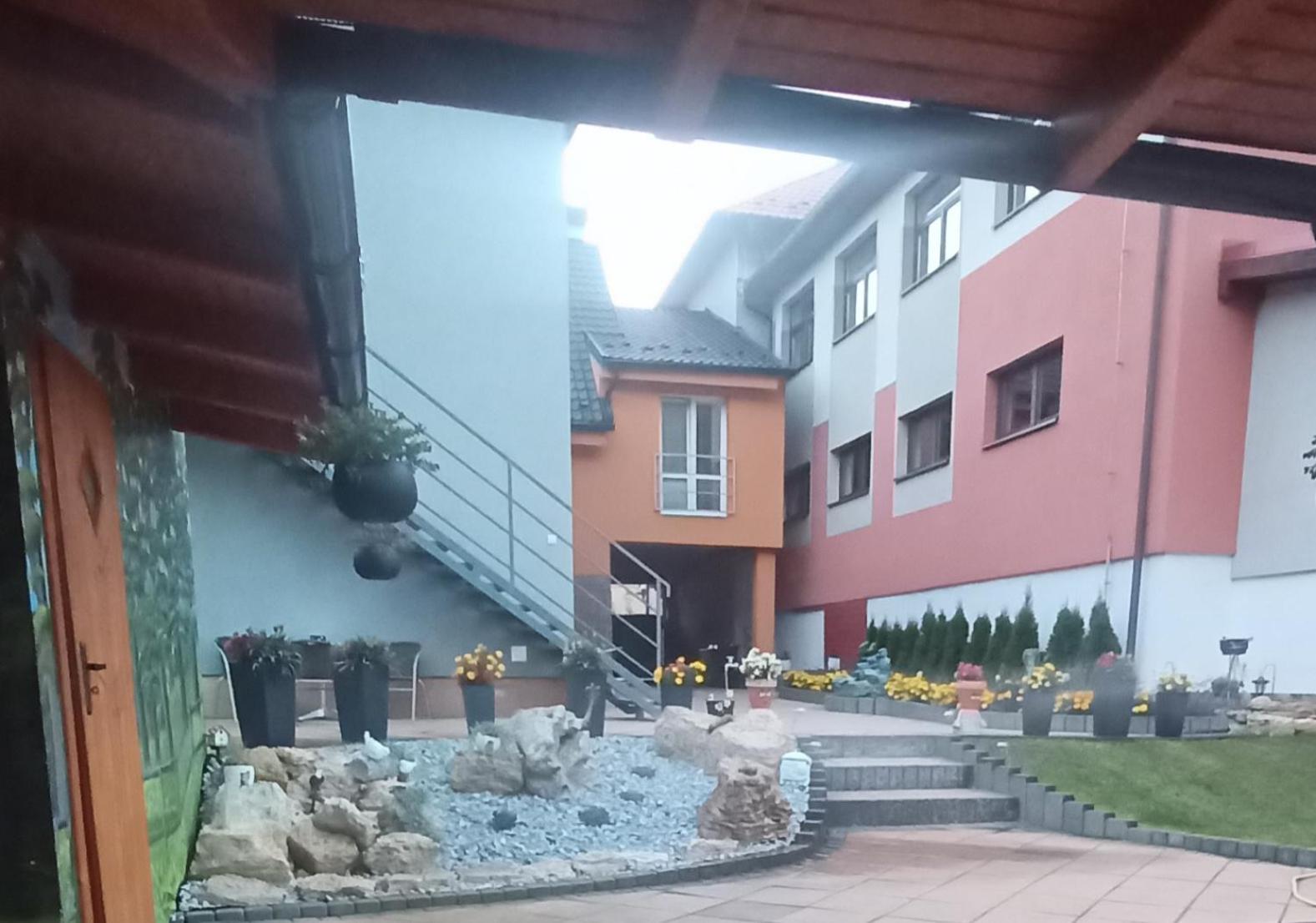 Appartement Privat Bene à Vyšné Ružbachy Extérieur photo
