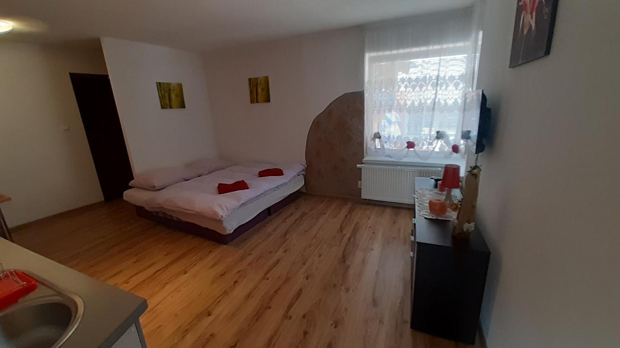 Appartement Privat Bene à Vyšné Ružbachy Chambre photo